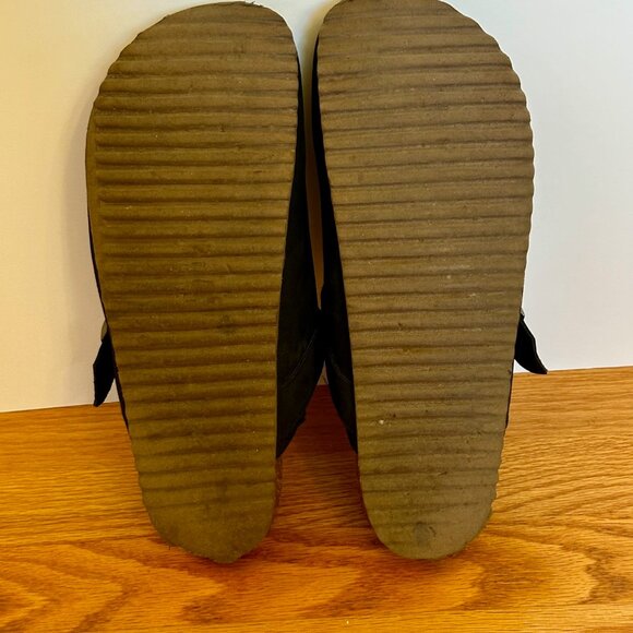 White Mountain Footbeds Suede Clogs size 8 - Picture 4 of 8
